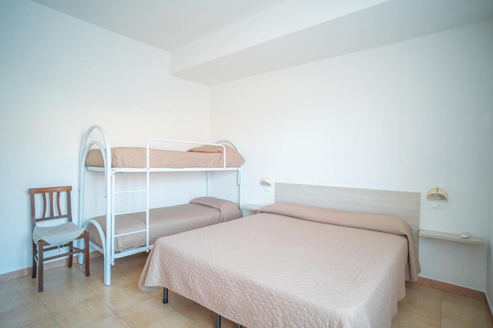 Casa Vacanze Ferrando Пьетра-Лигуре Экстерьер фото