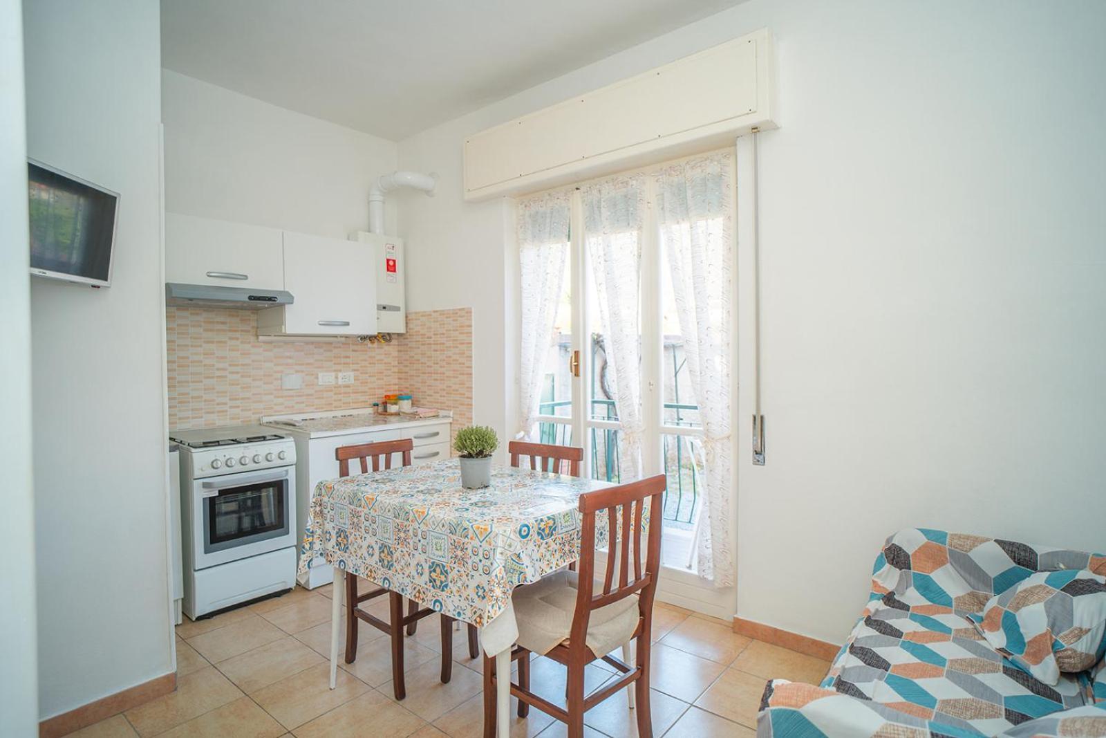 Casa Vacanze Ferrando Пьетра-Лигуре Экстерьер фото